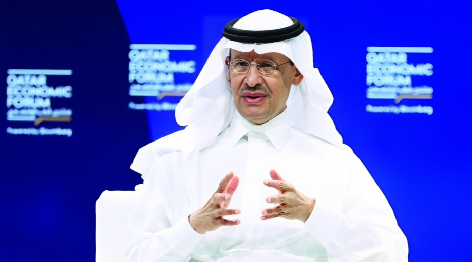 Saudi Energy Minister Tells Oil Speculators To ‘Watch Out’	