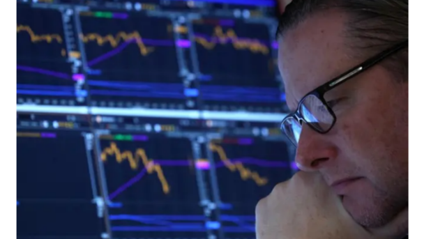 Stocks Set for Range Trading as Central Banks Near End Game