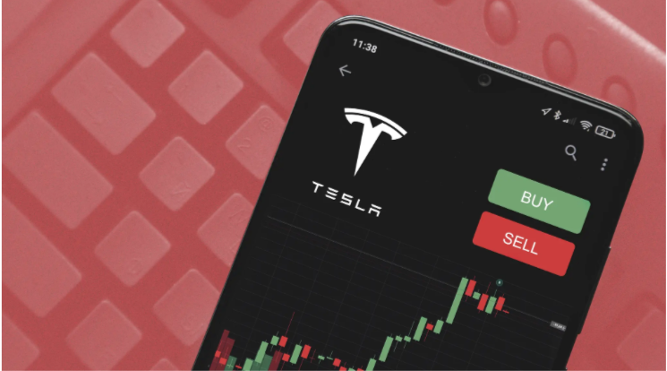سهم Tesla .. الأسوأ أداءً في مؤشر S&P 500 خلال 2024