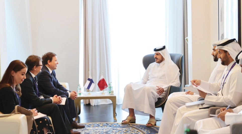 Minister of Commerce and Industry Meets Finnish Minister for Development Cooperation and Foreign Trade	