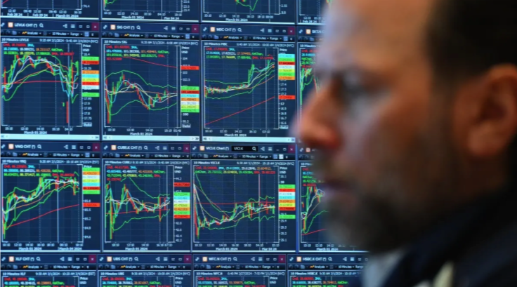 🔴 العقود الآجلة للأسهم الأميركية تستقر في مستهل تعاملات الأسبوع مع تطلع المتعاملين لقرار الفدرالي
