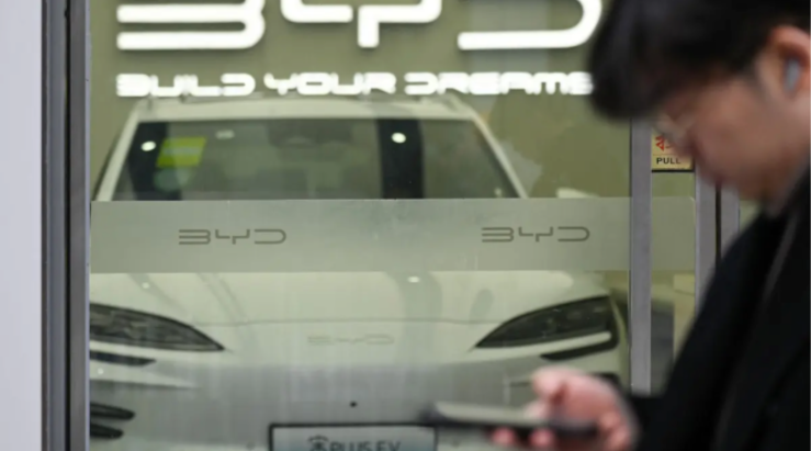 شركة Uber تبني أسطولاً من السيارات الكهربائية بالتعاون مع BYD