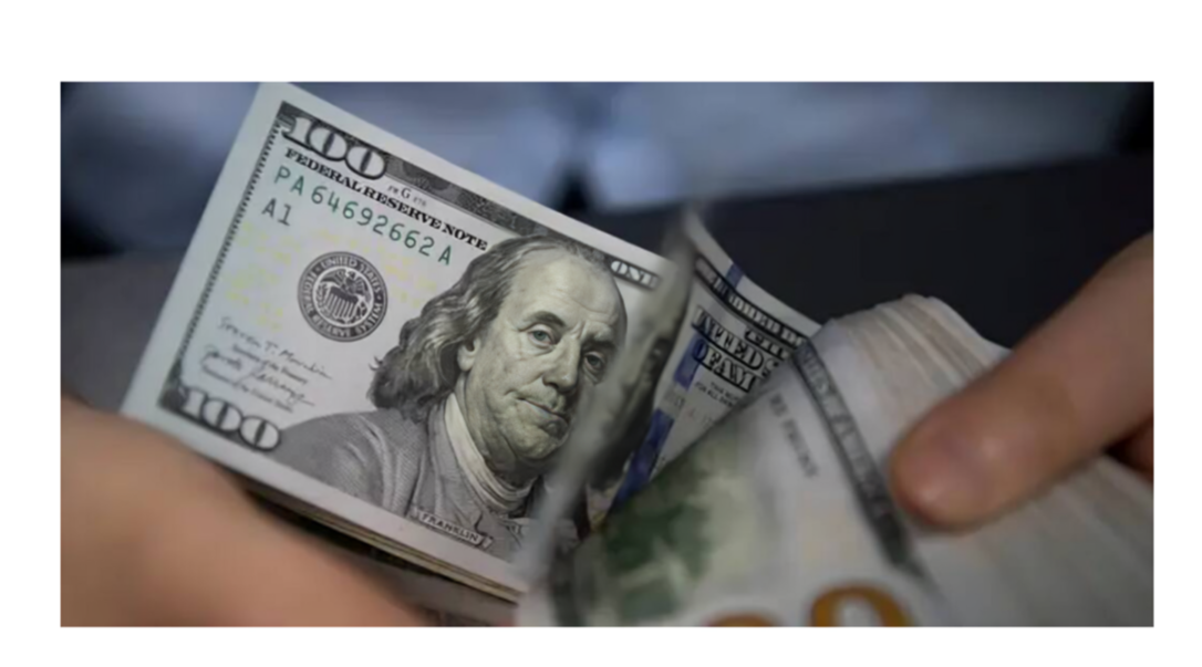 الدولار يتراجع أمام الين ويستقر مقابل الإسترليني واليورو