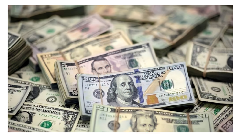 توقف ارتفاع الدولار قبل بيانات الوظائف الأمريكية
