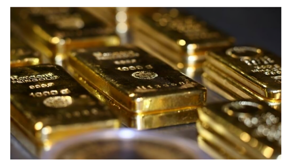 الذهب يتجاوز 5300 دولار مع ضعف الدولار ومخاوف استقلالية الفيدرالي
