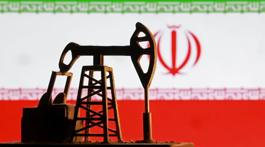 Oil Prices Rise on U.S.-Iran Tensions; Broader Selloff Caps Gains