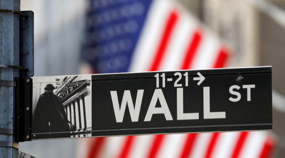 Wall Street Banks Point to Resilient US Consumer As Loan Growth Picks Up