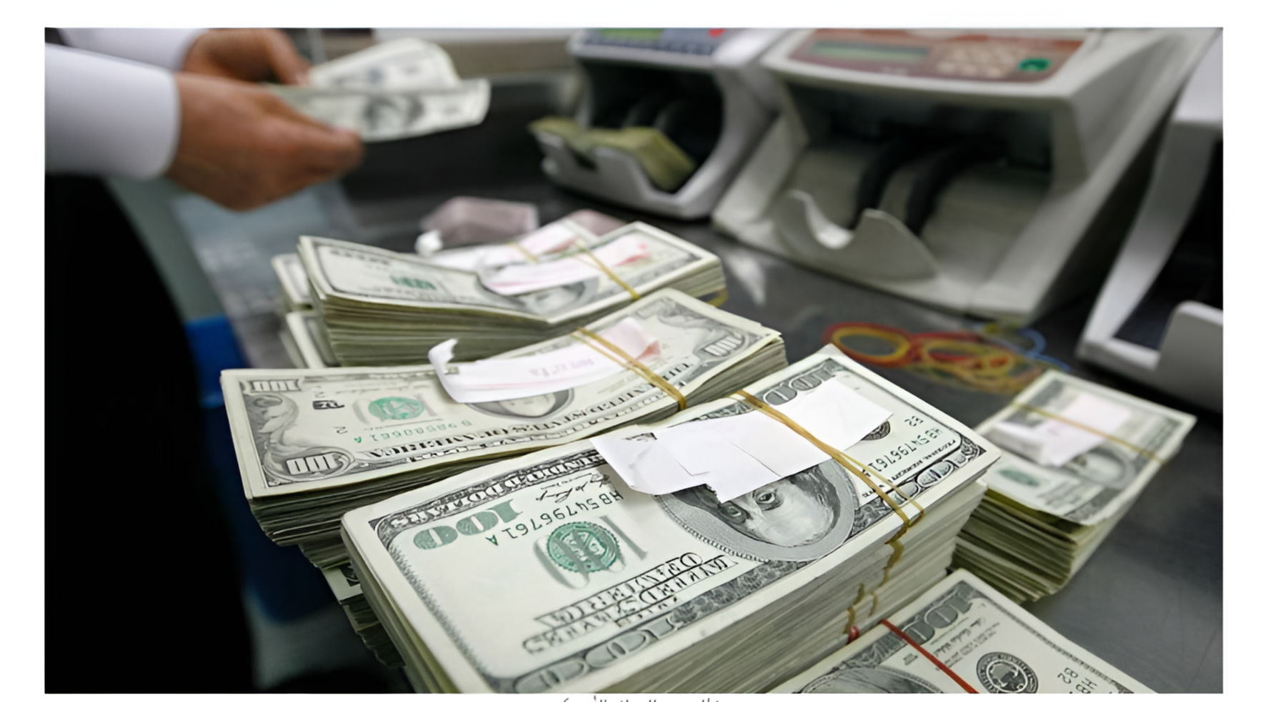 تحويلات العمالة الفلبينية من دول الخليج ترتفع لـ2.41 مليار دولار بأول 5 أشهر
