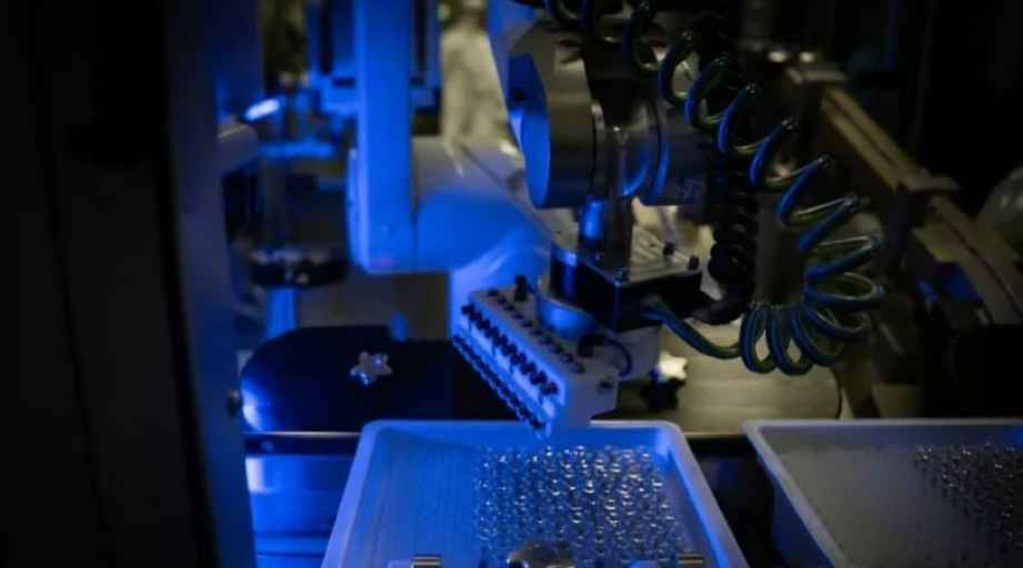 AI Slashes Drug Development Costs and Timelines, Survey Finds