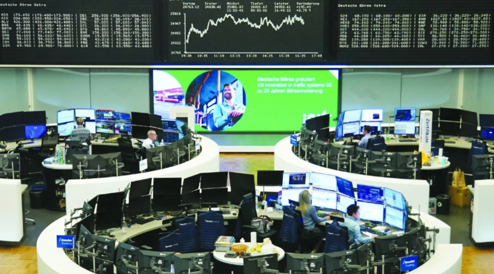 European Shares Gain As SAP Lifts Tech Stocks