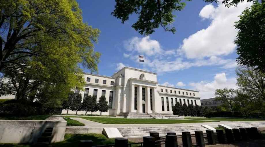 Fed, BoE and BoJ Decisions Loom As Energy Inflation Risks Rise