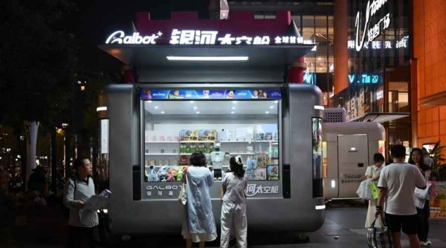 Sharing Beds Becomes China’s Latest Money-Saving Trend