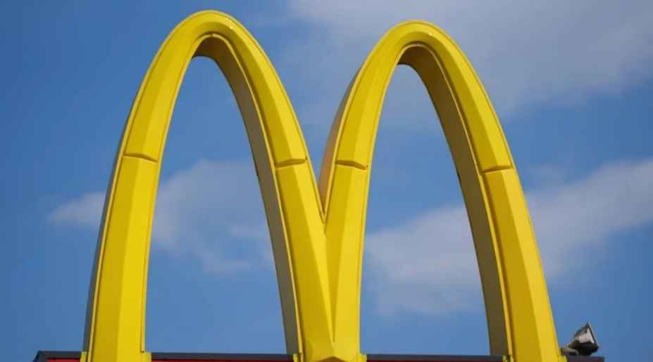 McDonald’s Faces Value Test Amid Cautious Spending