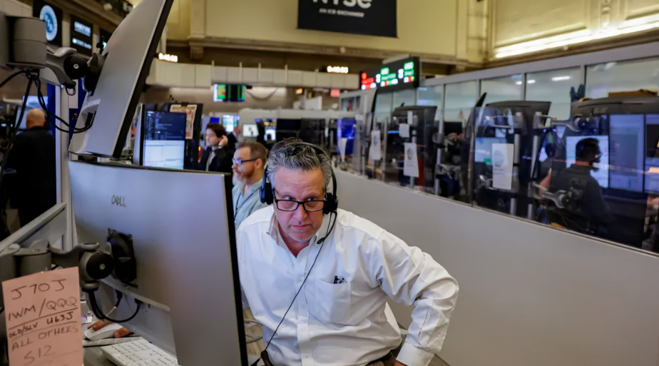 US Stock Futures Advance As Strong AI-Linked Earnings Continue
