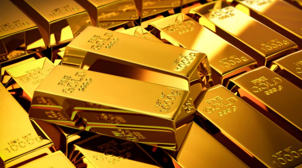 Gold Surges on Strong China Demand As Bitcoin Takes a Breather