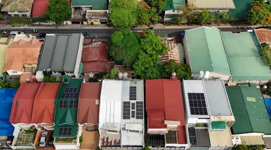 High Bills and Cheap Panels Drive Philippine Solar Surge
