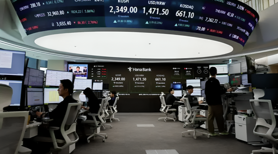 GLOBAL MARKETS-AI Anxiety Sparks Tech Rout, Broad Selloff in Asian Markets