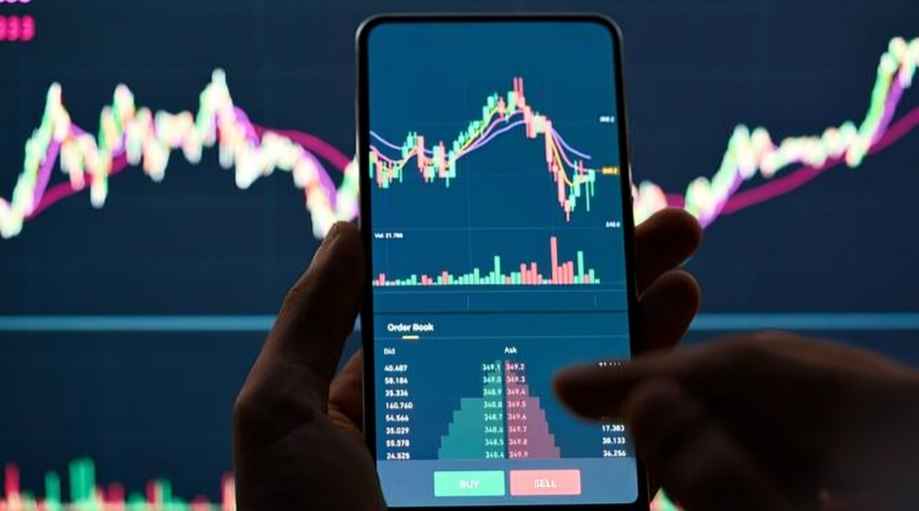 Closing Bell: Saudi Main Index Rises To Close at 10,919