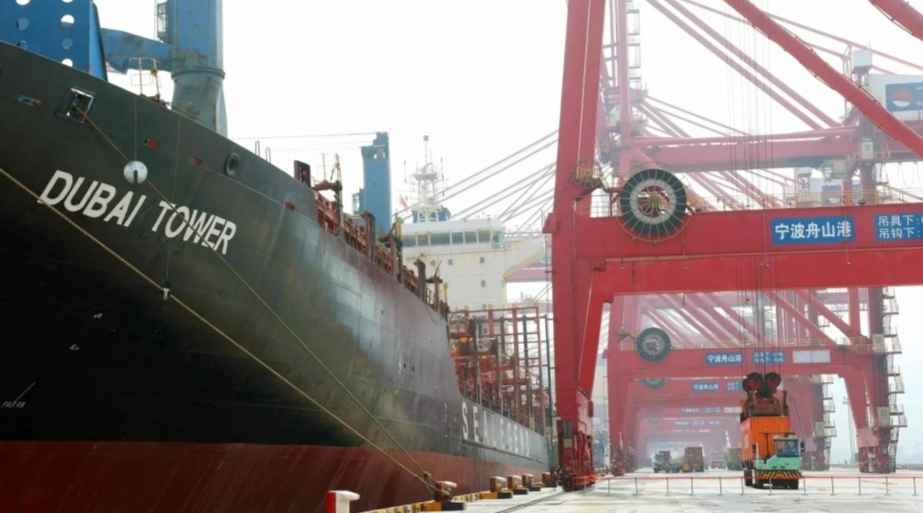 China Launches Arctic Service Amid Middle East Tensions