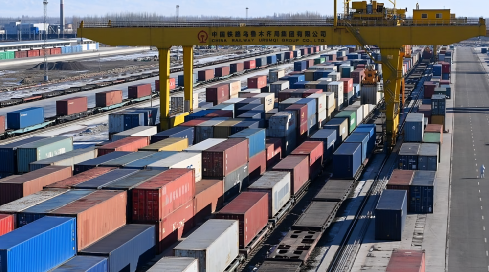 China’s Slowing Growth Exposes Challenge of Economic Rebalancing