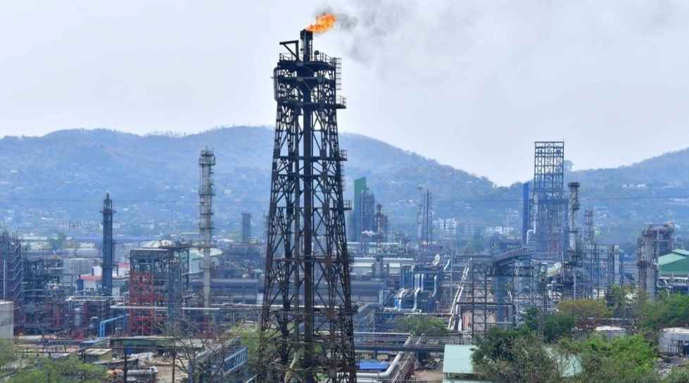 Some Oil Firms To Avoid Ships on Iran Blacklist