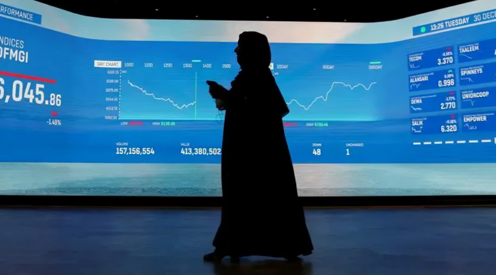 Mideast Stocks: Gulf Markets Mixed As Oil Slides, Investors Assess Iran Diplomacy