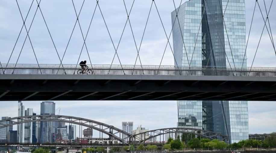 Central Bankers in Europe Fear More Turbulence in US Ties