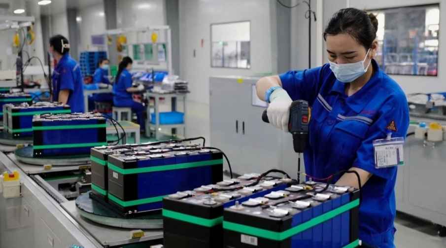 US Restrictions Put China’s Battery Recyclers in a Bind