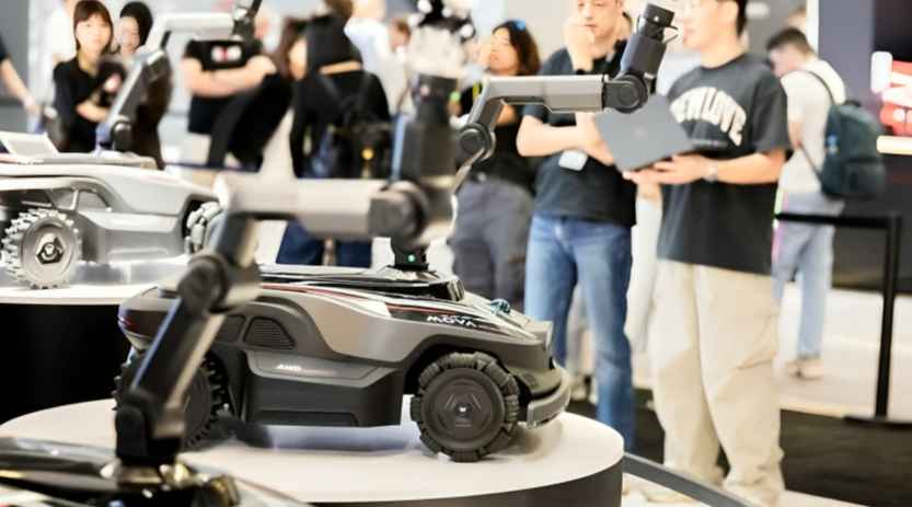 China’s Robotic Lawnmower Makers Race Into Europe
