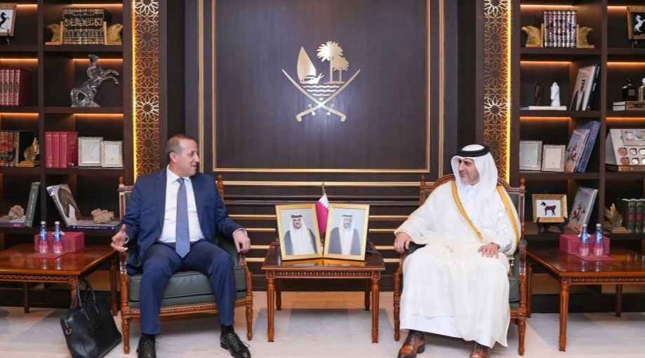 QCB Governor Meets With Algerian Minister of Finance