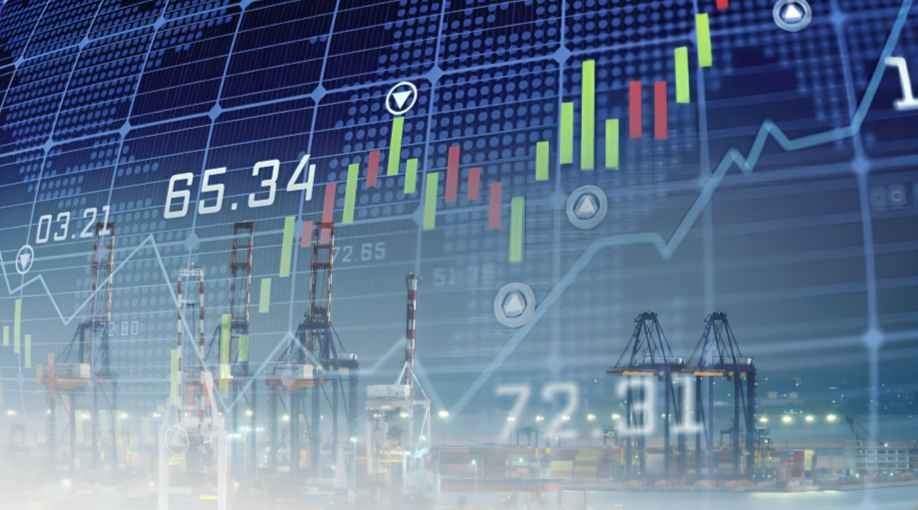 US Stocks Drop As Oil Prices and Bond Yields Climb