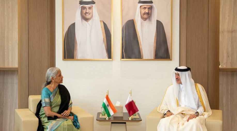 Al Sayed Meets Indian Finance Minister