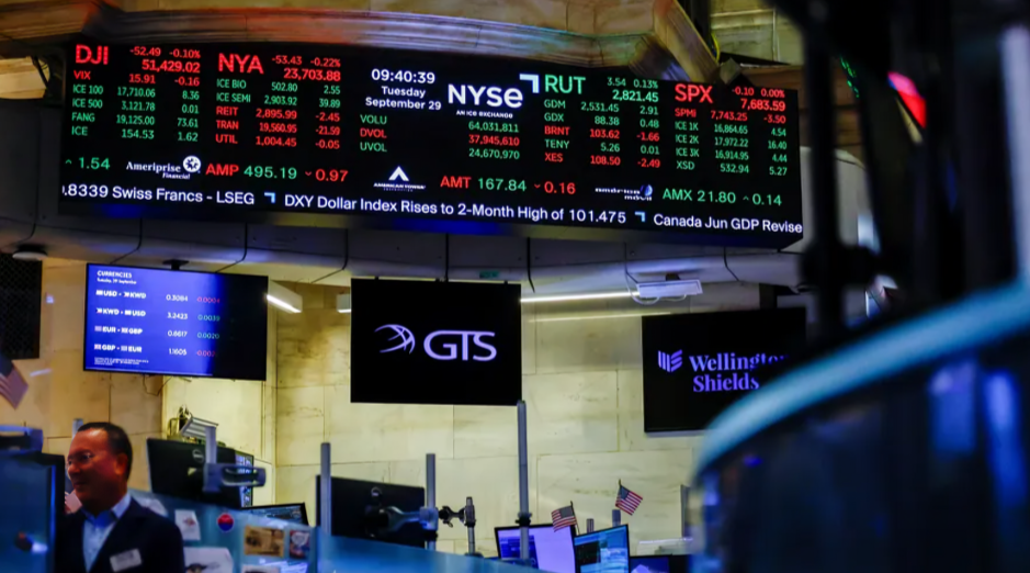 US Stocks: S&P 500, Nasdaq Reach Record Closing Highs As Focus Pivots to Earnings