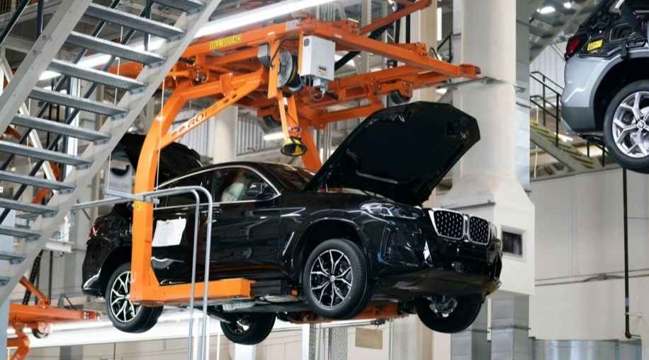 Trump’s Auto Manufacturing Claims Clash With Industry Data