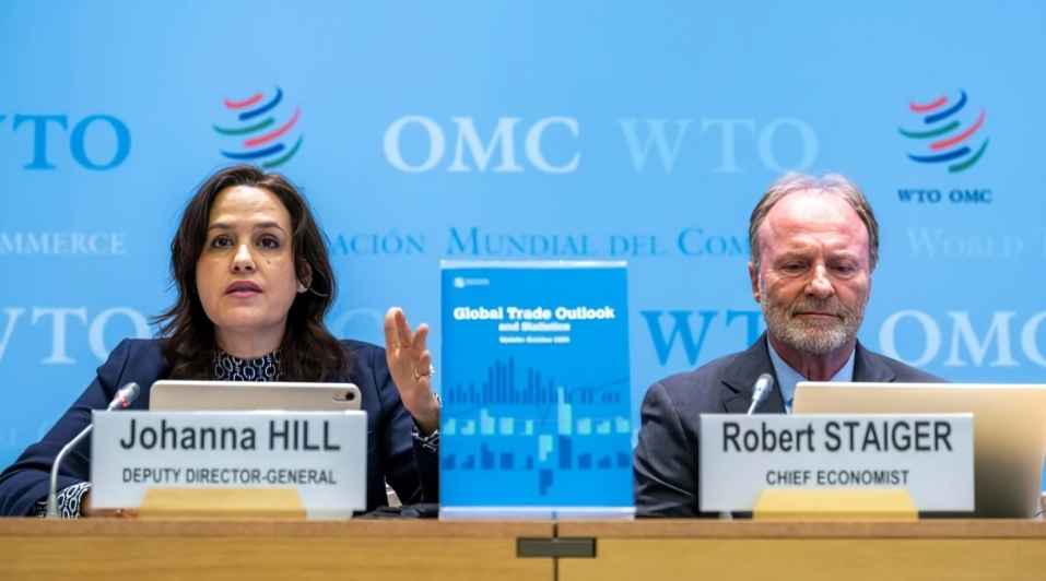 WTO Lifts 2026 Trade Forecast to 3.9% on AI Investment Boom