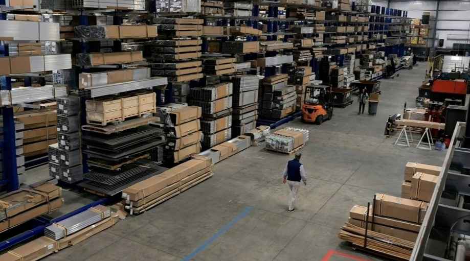 Tariffs and Iran War Deepen Pressure on American Businesses