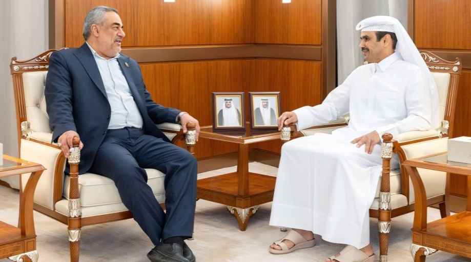 Minister Al Kaabi Meets Iran’s Acting Minister of Petroleum