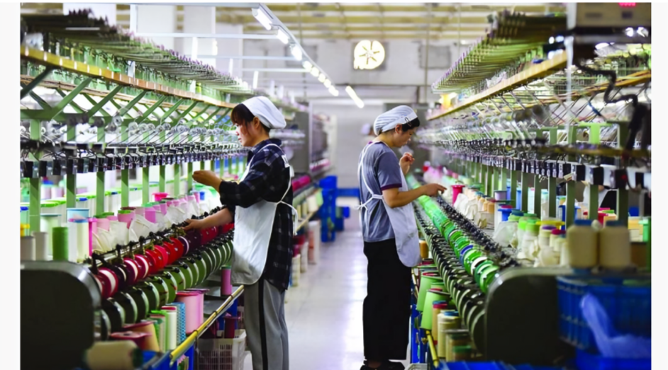 China’s Economic Growth Picks Up As Exports Boom, Consumers Balk