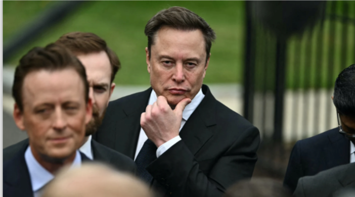 After SpaceX Restores High-Speed Service, Musk Claims Ukraine Violated Starlink Agreement