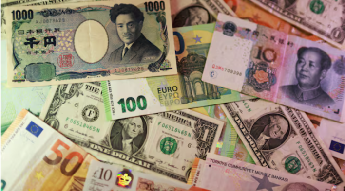 Euro Slips Ahead of Central Bank Meetings, Real Tumbles