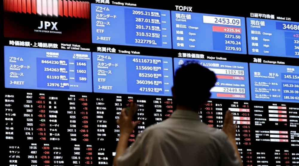 Asian Markets Gain Ahead of Earnings, Fed Decision