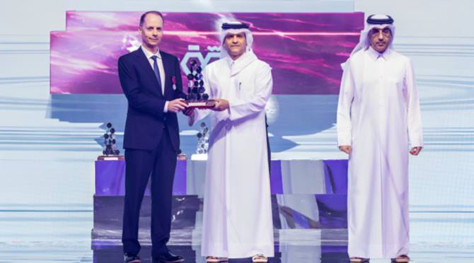 Commercial Bank Wins Excellence Award for Developing Qatari Talent